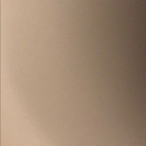 Meet your Posher, Natia